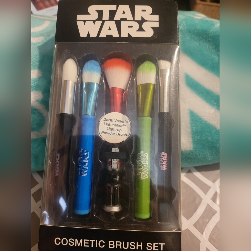 Star wars cosmetic brush  set